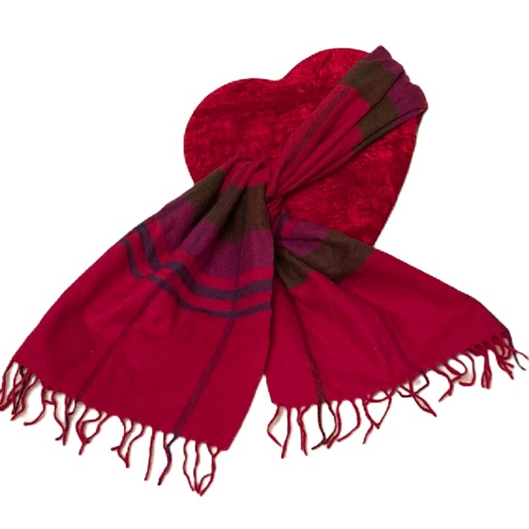 Perfect Valentine Wool-Blend Red Pink Scarf - Picture 15 of 16